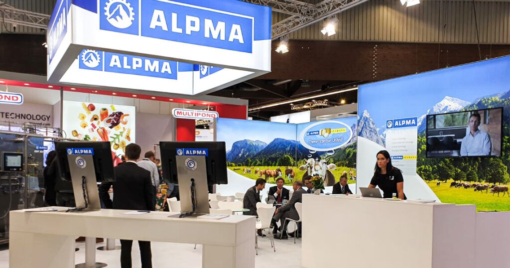 Moderner ALPMA Messestand auf der Fachpack.